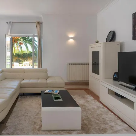 Holiday Girassol By Interhome Hébergement de vacances
